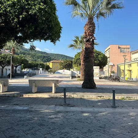 Bluebay Calabria Couette-café