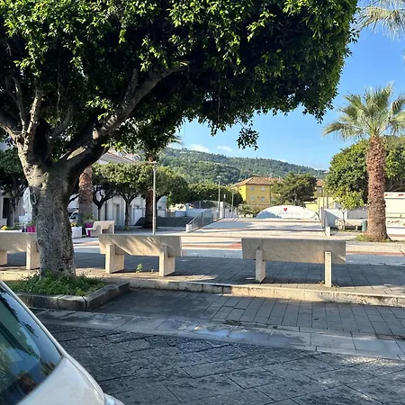 Bluebay Calabria Couette-café