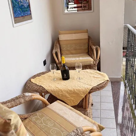 Beb Satriani Bed & Breakfast