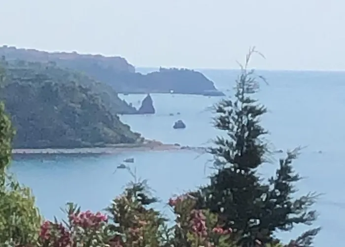 Bluebay Calabria Couette-café 4*